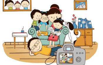 Rodzinka czytająca książkę, która jest obrazkiem dla całej serii książeczek do nauki czytania metoda sylabową dla dzieci w wieku od 4 lat do 7.